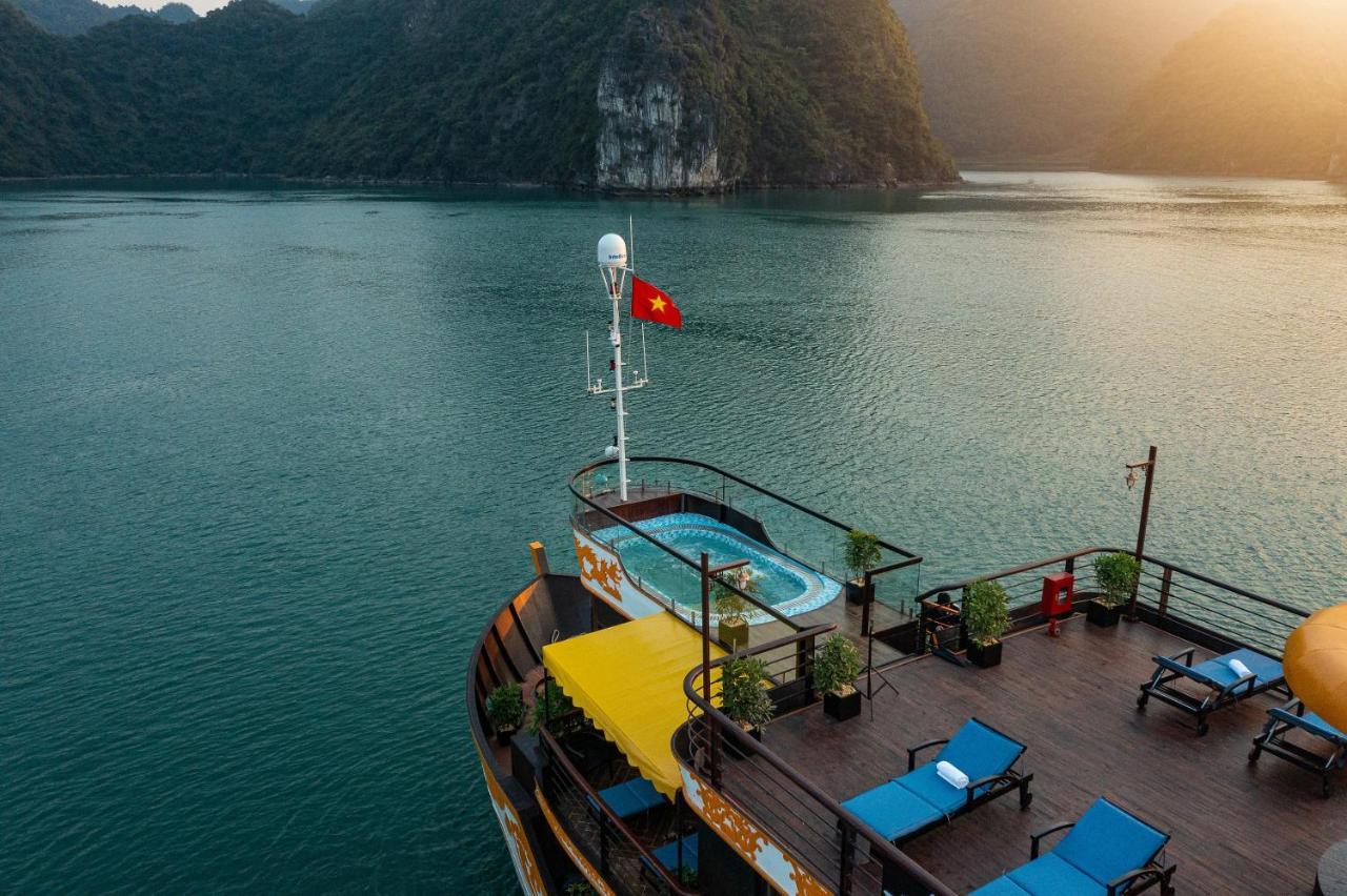 מלון הלונג Nostalgia Halong Cruise מראה חיצוני תמונה